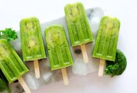 Vibrant Green Smoothie Freezies