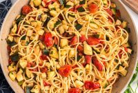 Effortless Garden Zucchini Tomato Pasta