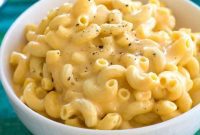 Effortless Creamy Crockpot Mac