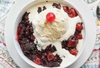 Luscious Slow Cooker Chocolate Cherry Cobbler