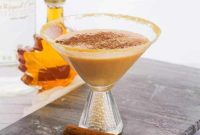Spiced Pumpkin Pie Martini