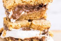 Gooey S’mores Bars