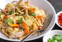 Golden Chicken Chow Mein Bake