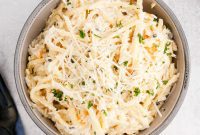 Creamy Baked Chicken Tetrazzini