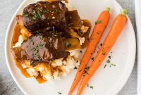 Fall-Off-The-Bone Instant Pot Short Ribs