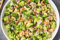 Crunchy Broccoli Cashew Delight