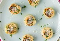 Golden Broiled Scallops