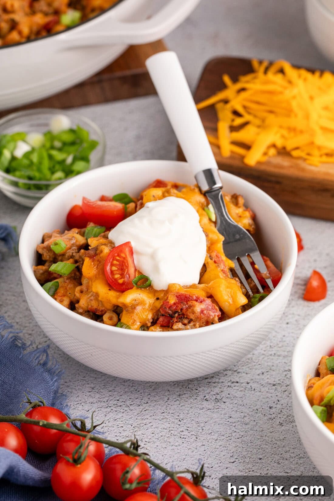 Loaded Taco Macaroni and Cheese 5 Bowl of Taco Macaroni and Cheese topped with sour cream