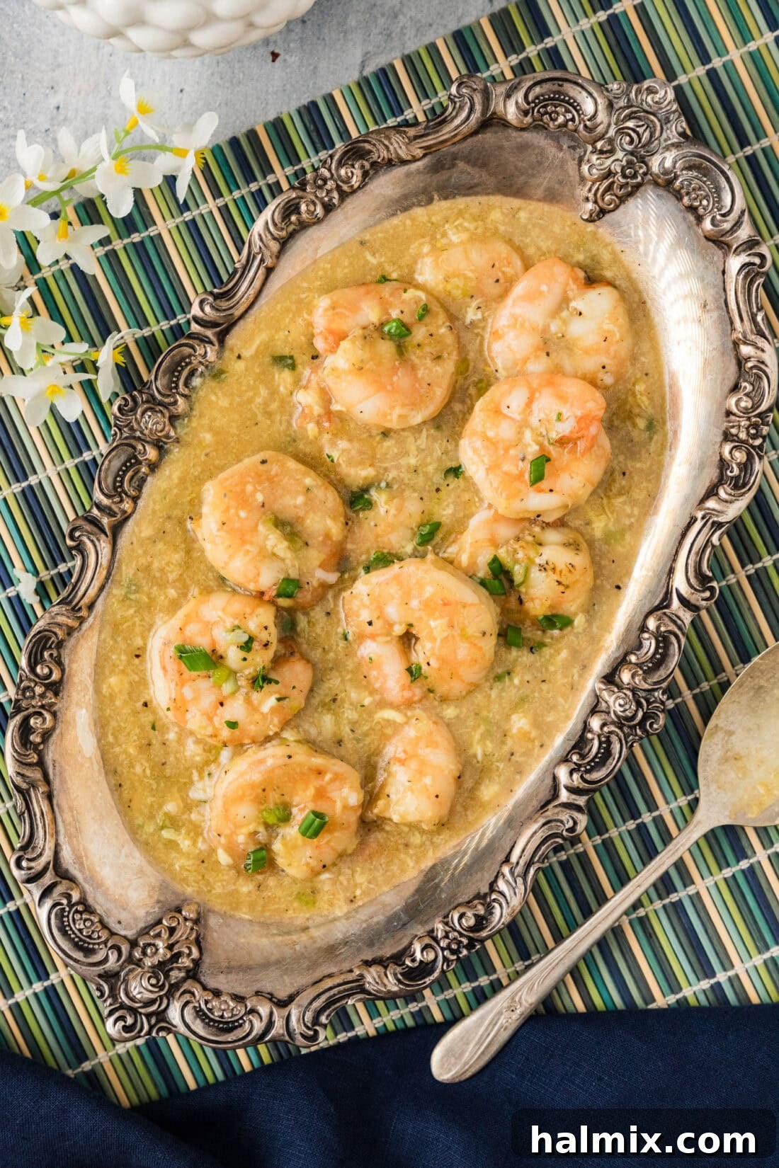 Platter of Shrimp with Lobster Sauce