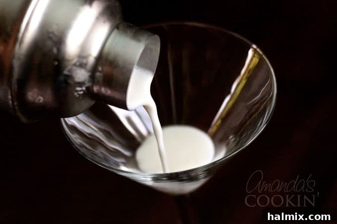 Key Lime Dream Martini 13 Use a martini shaker for this Key Lime Pie Martini