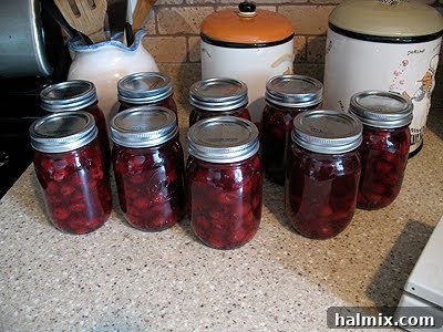cherry pie filling in jars