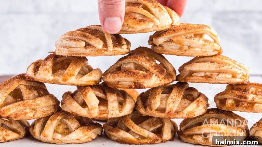 pile of apple pie cookies