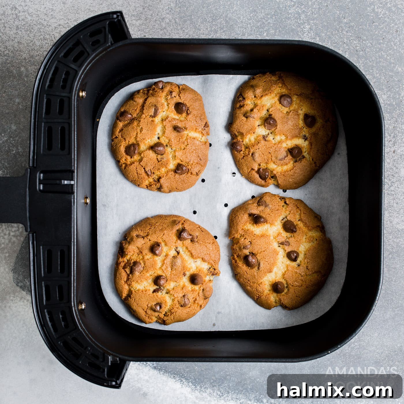 chocolate chip cookies in the air fryer