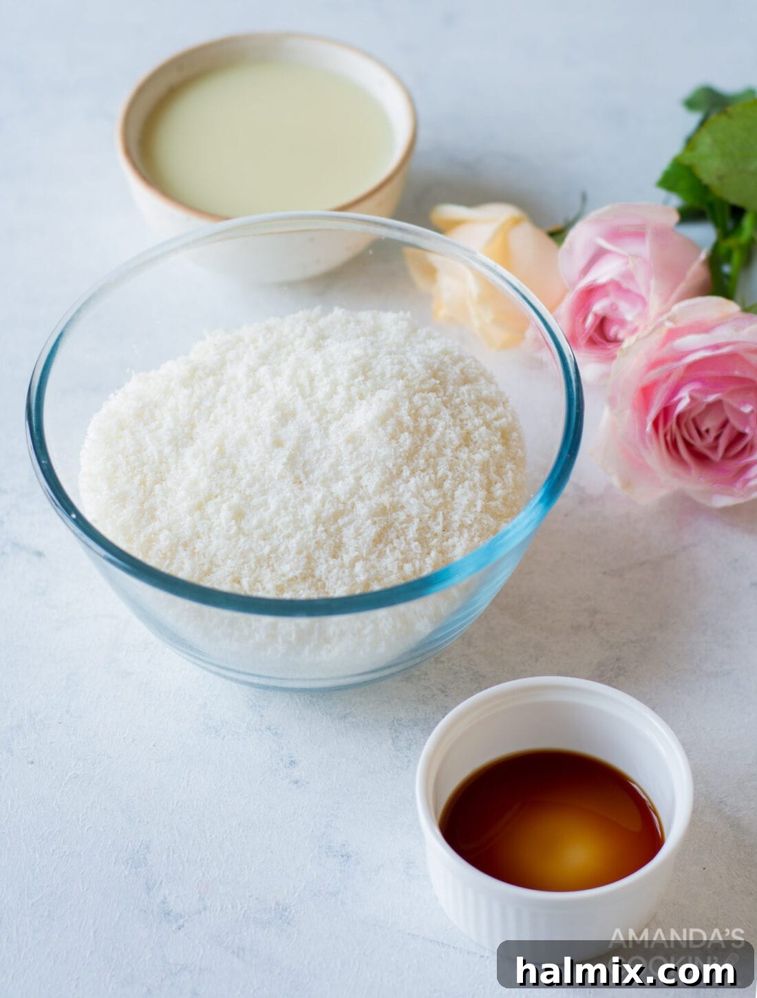 Irresistible Homemade Bounty Bars 4 ingredients for homemade bounty bars