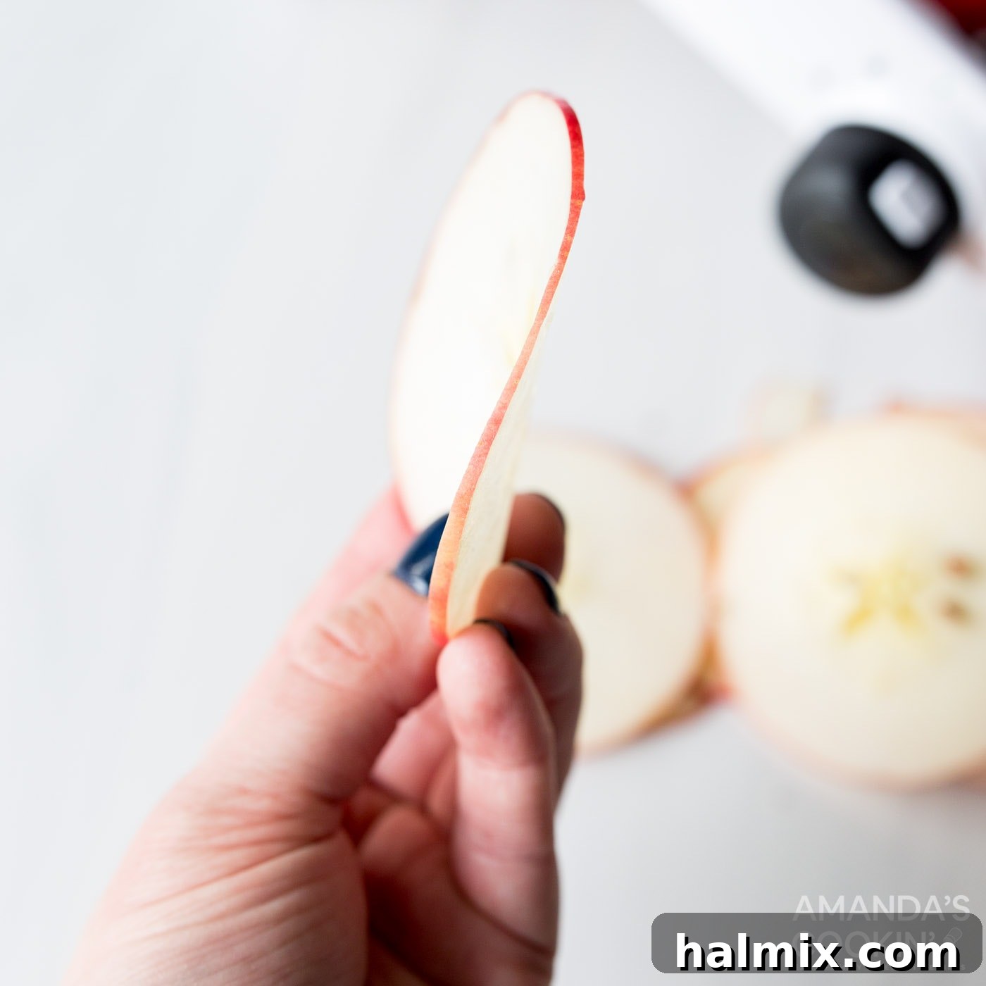 thin sliced apple