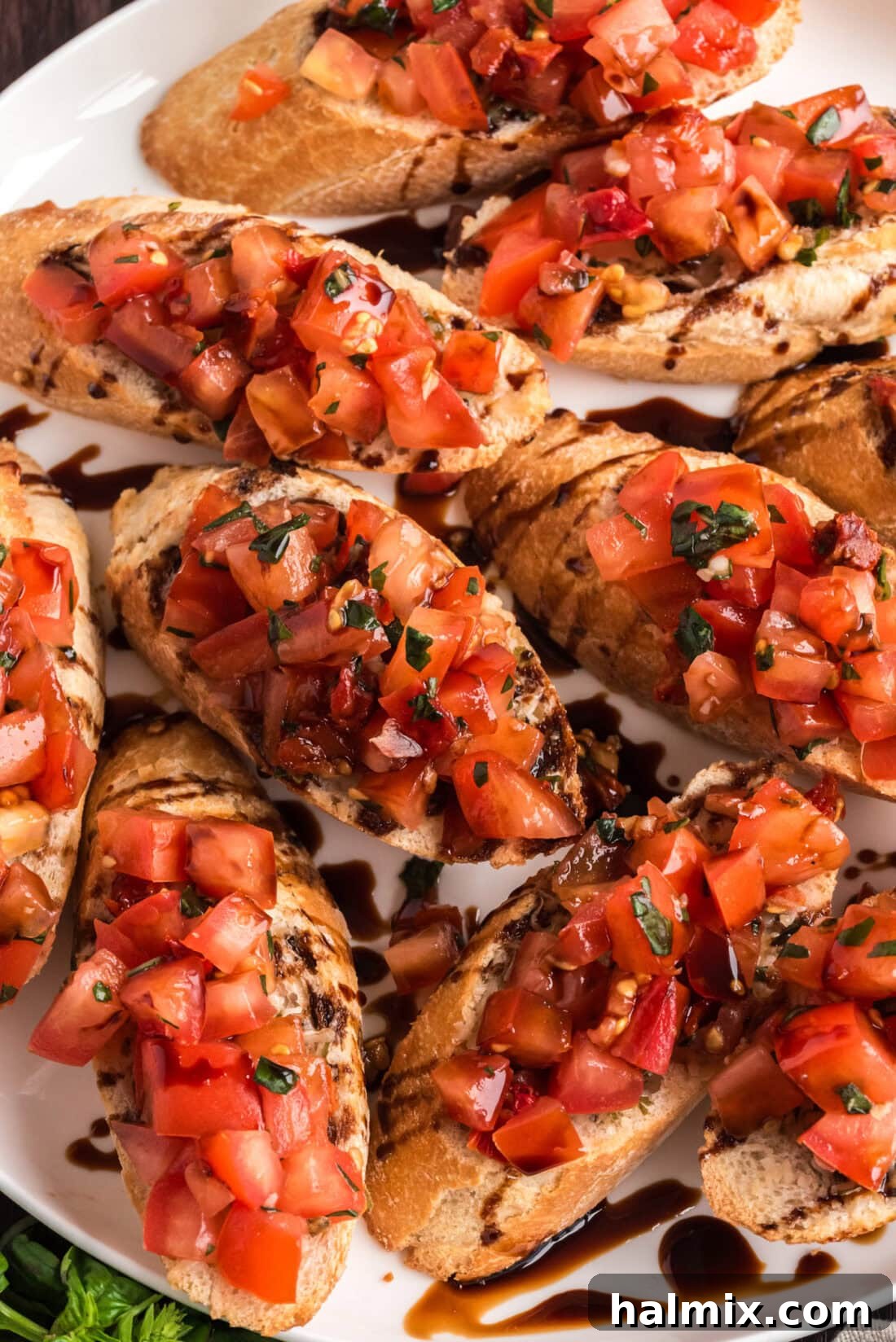 Bruschetta topped with balsamic glaze