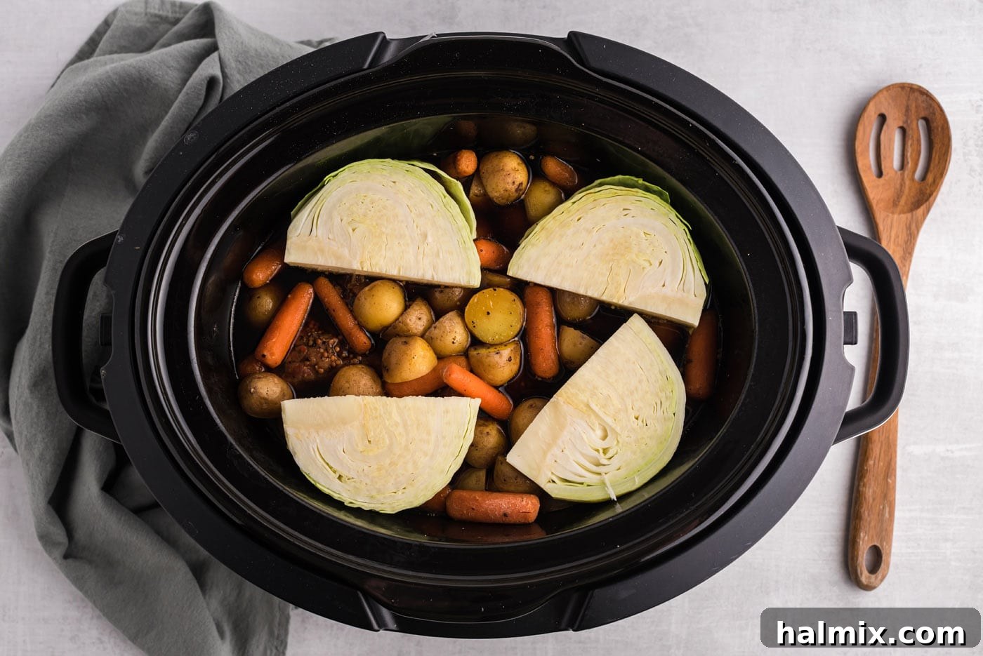 cabbage in crockpot with corned beef