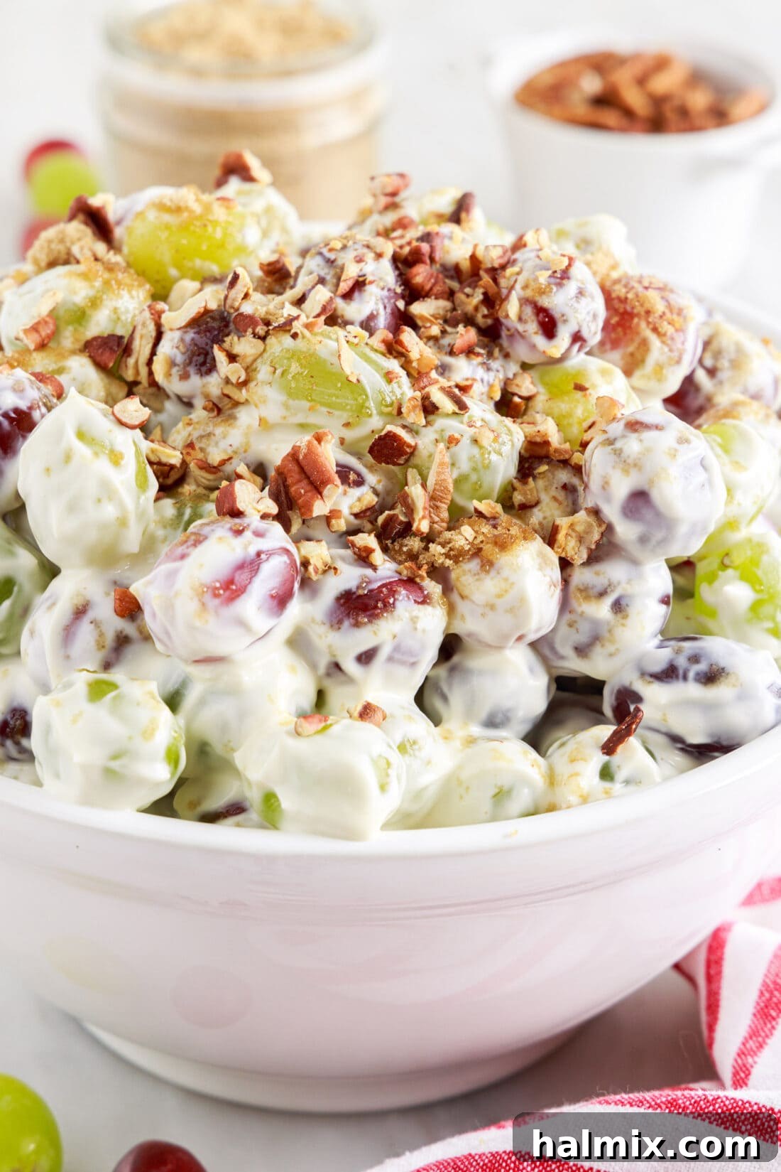 bowl of Creamy Grape Salad