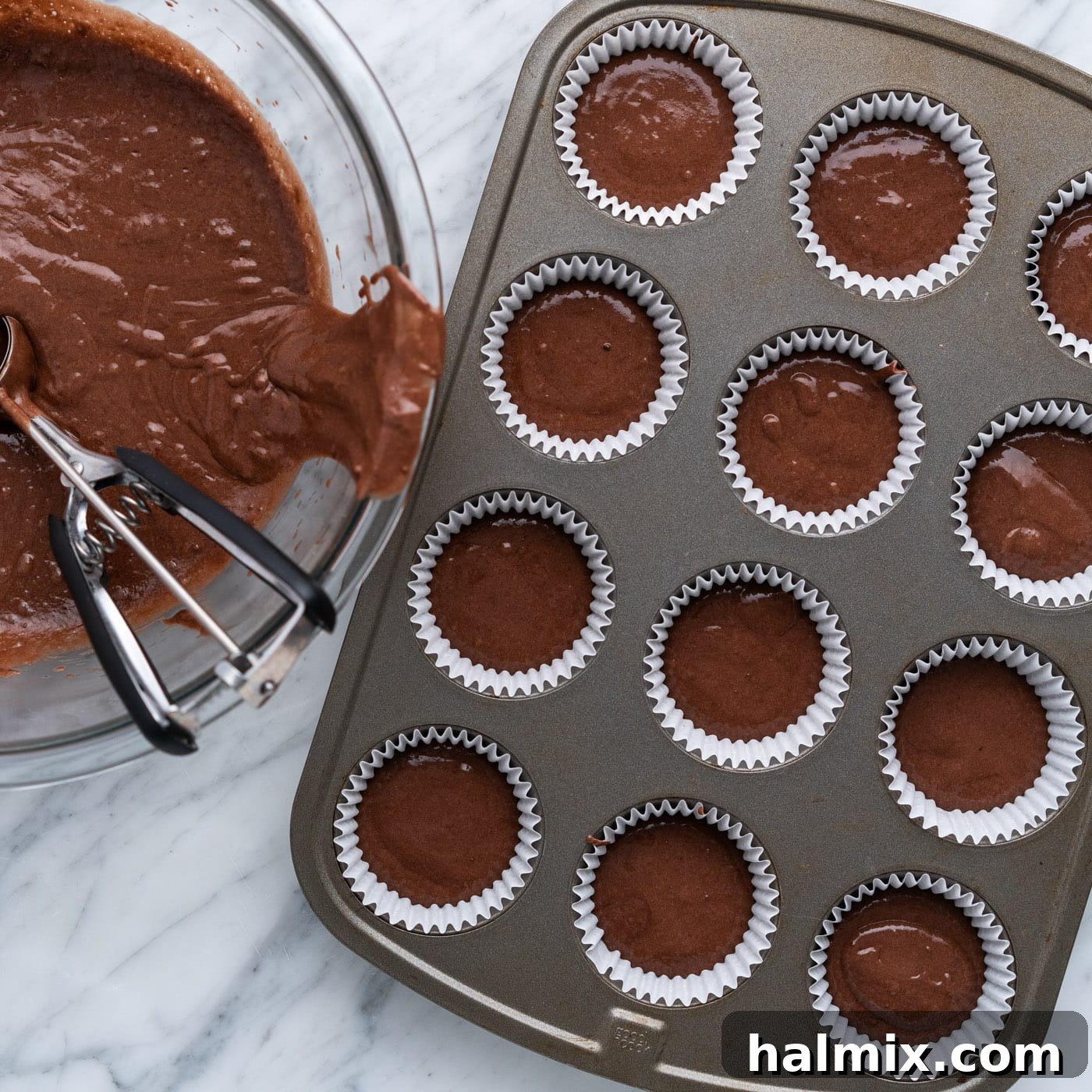 Whimsical Easter Nest Cupcakes 6 chocolate cupcake batter in a muffin pan