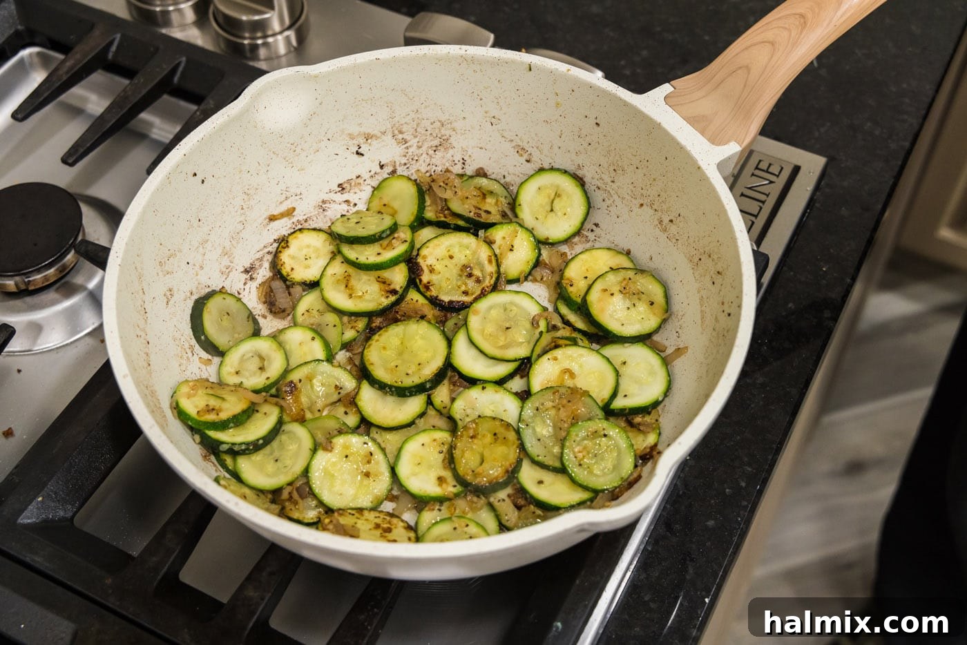 how to saute zucchini in a skillet