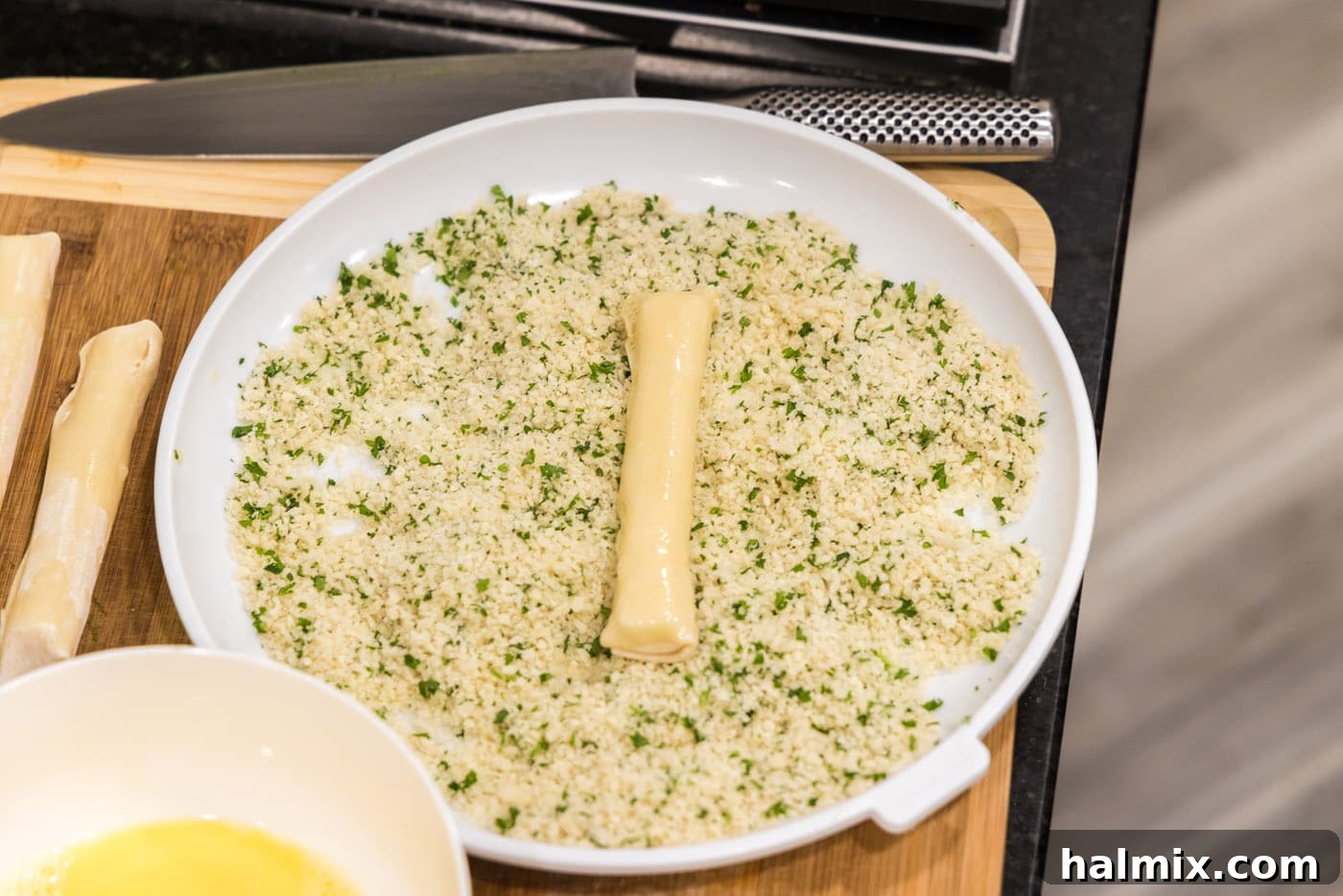 Crispy Wonton Cheese Bites 12 rolling mozzarella sticks in panko breadcrumbs