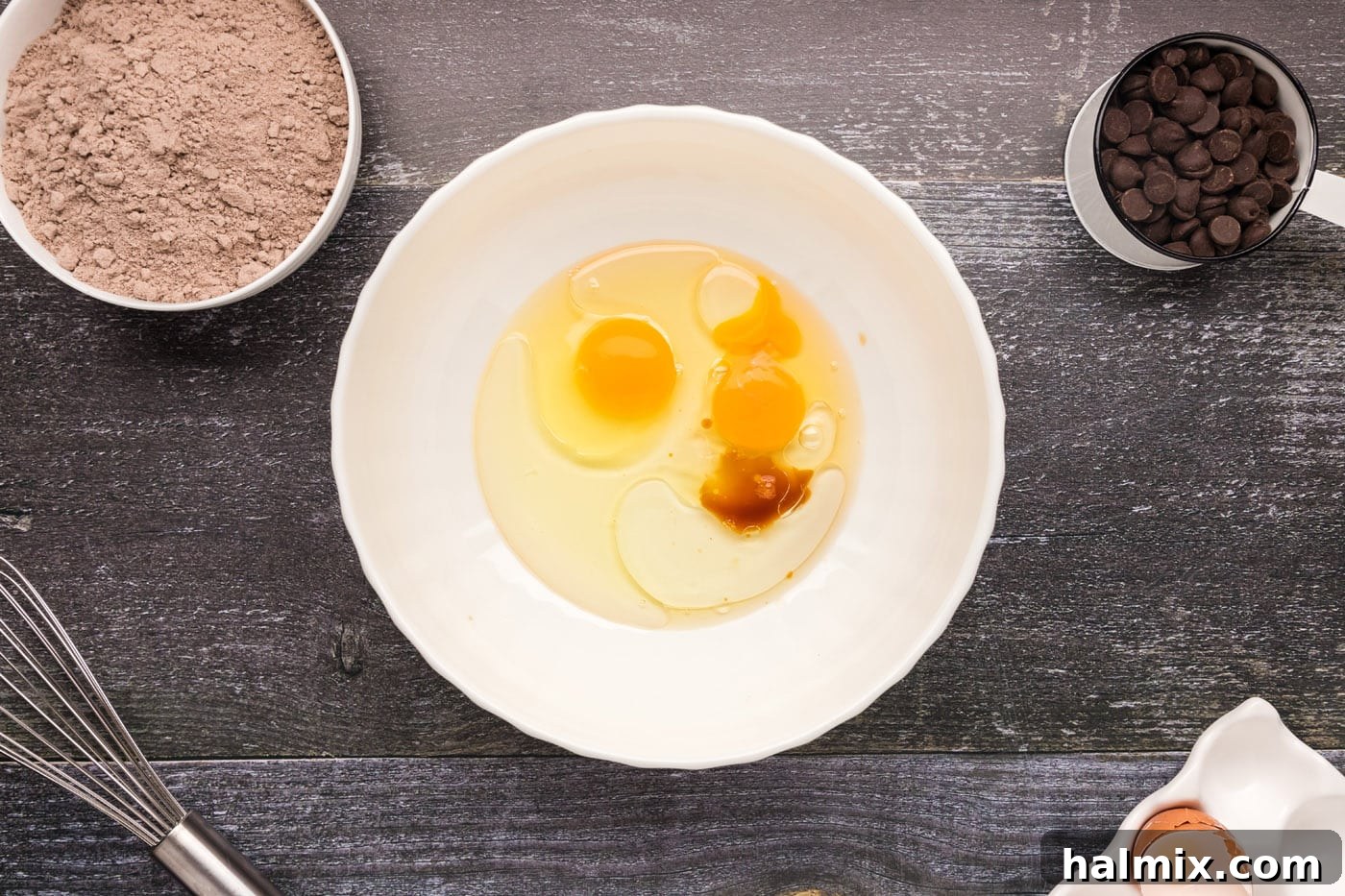 eggs, oil, and vanilla in a bowl