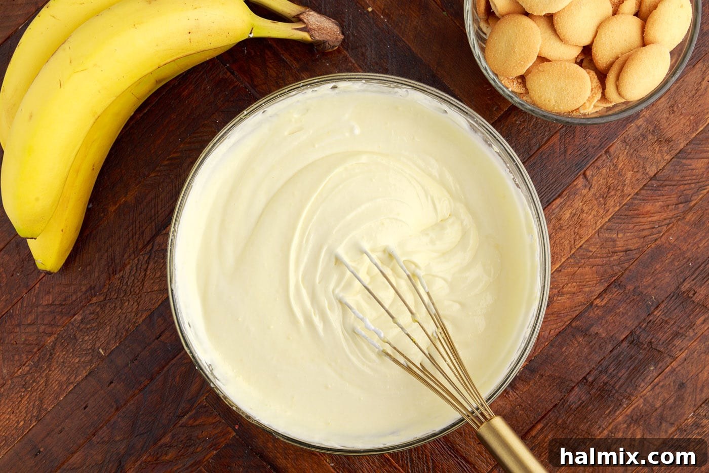 The finished whipped cream, cream cheese, and vanilla pudding mixture in a bowl.
