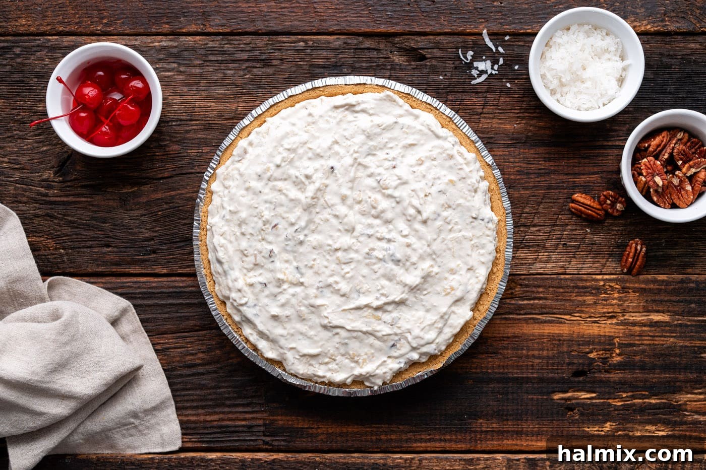 easy million dollar pie in a graham cracker crust