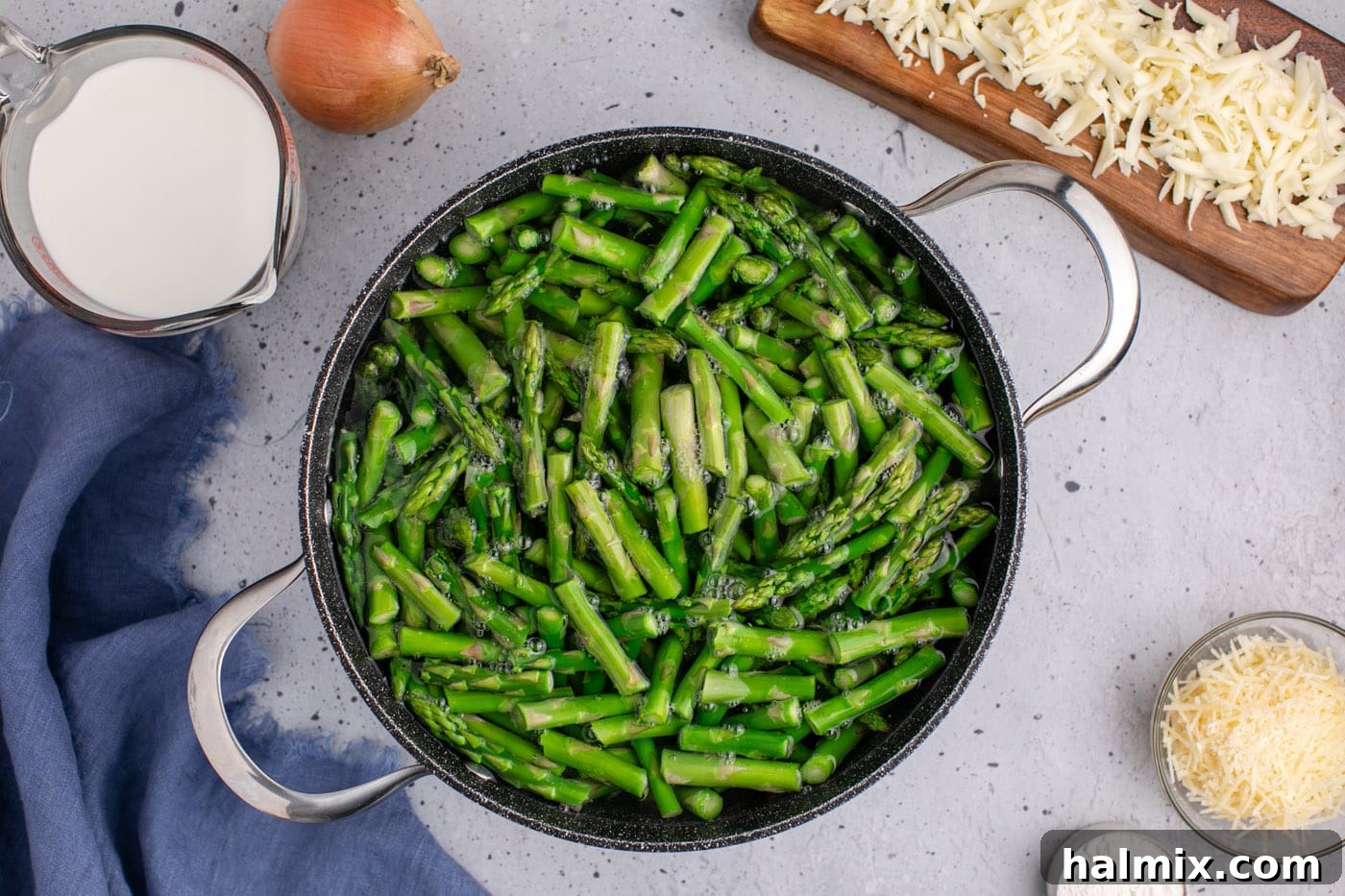 asparagus in a large stockpot