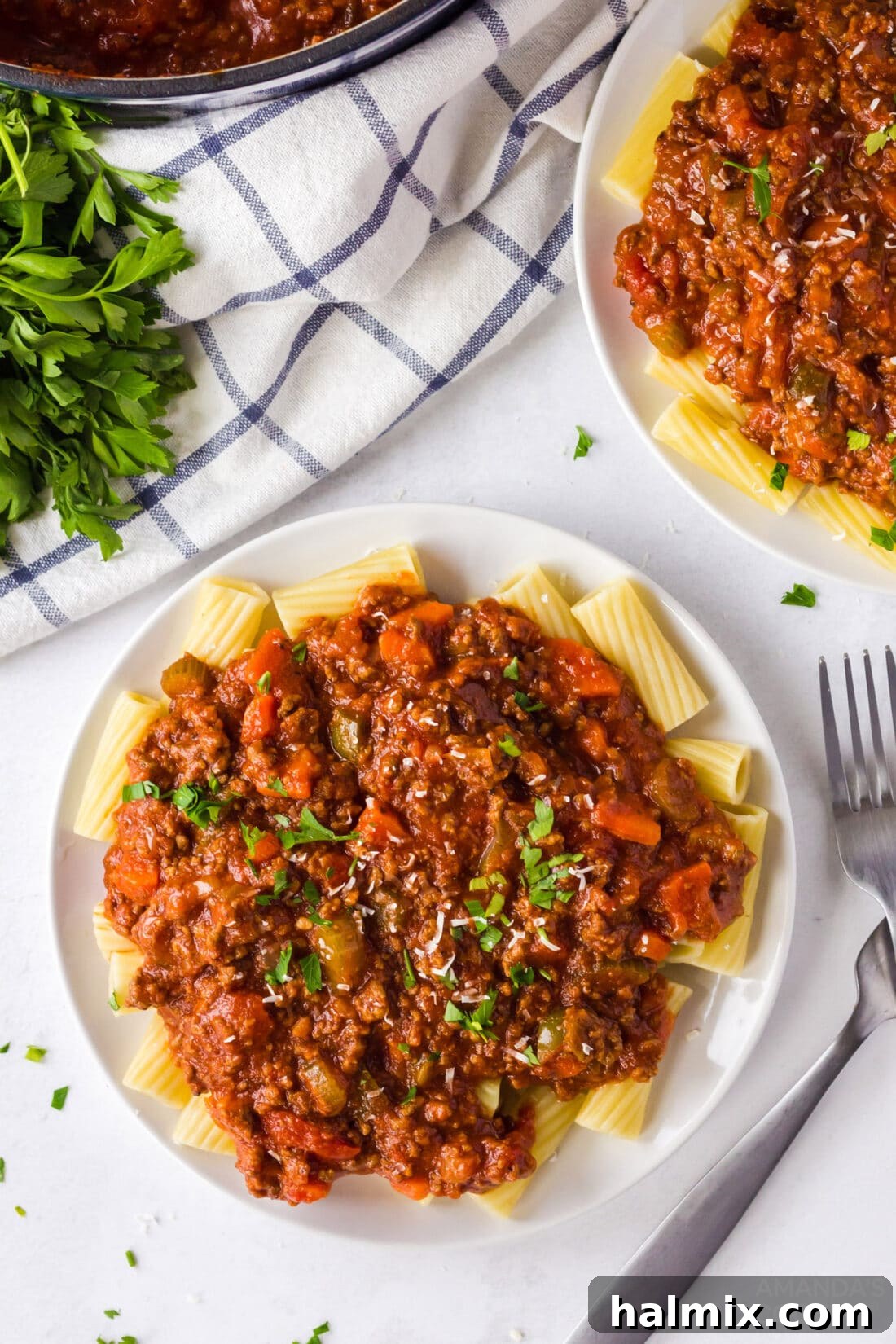 plate of pasta with bolognese sauce