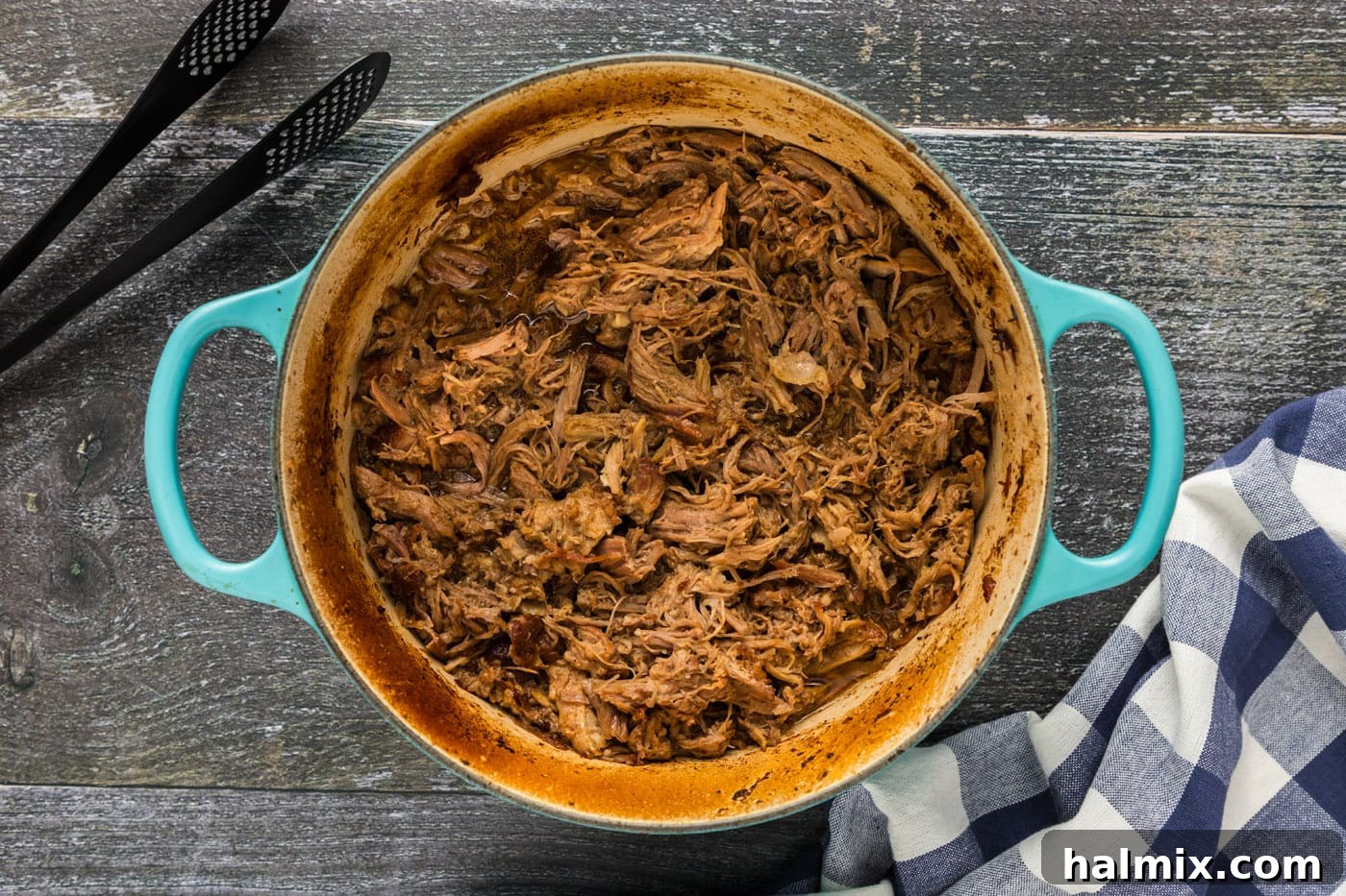 Pulled Pork Mini Buns 5 pulled pork in a dutch oven