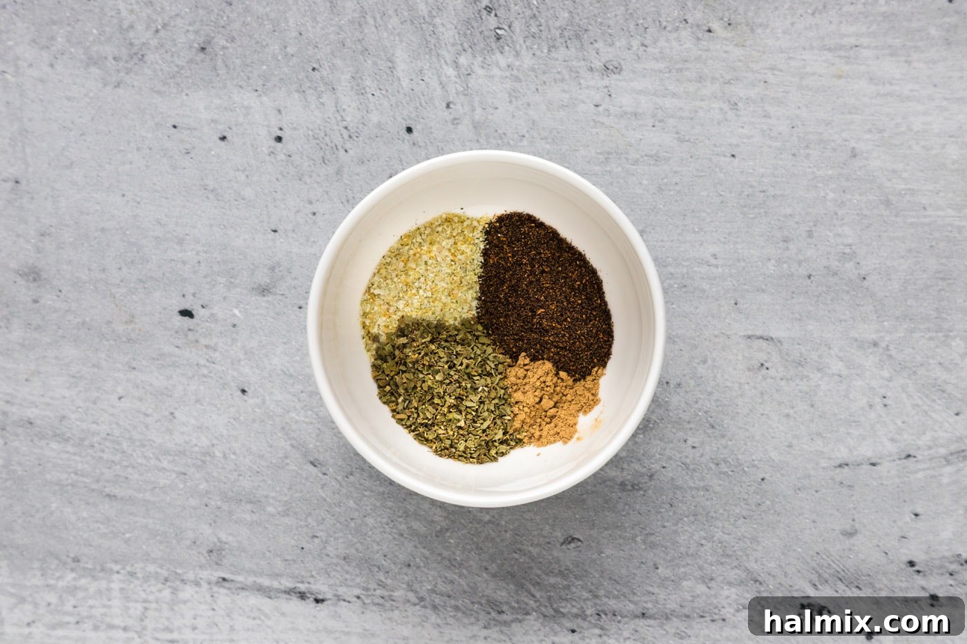 Crispy Instant Pot Carnitas 5 seasonings in a bowl