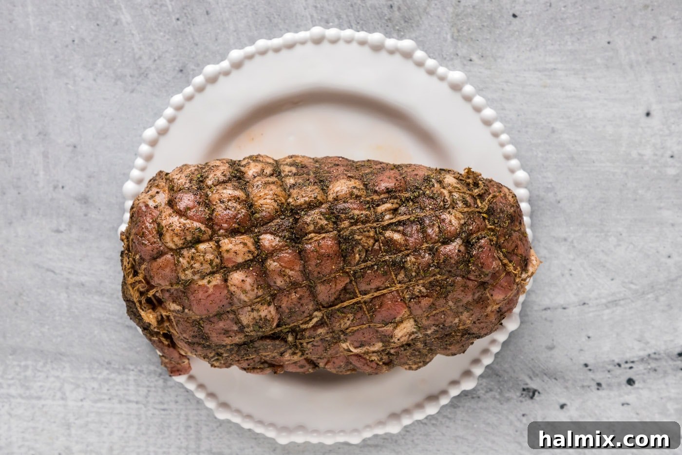 Crispy Instant Pot Carnitas 7 seasoned pork roast shoulder on a plate