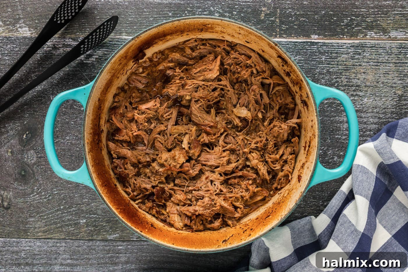 Mouthwatering Pulled Pork Tacos 5 pulled pork in a dutch oven
